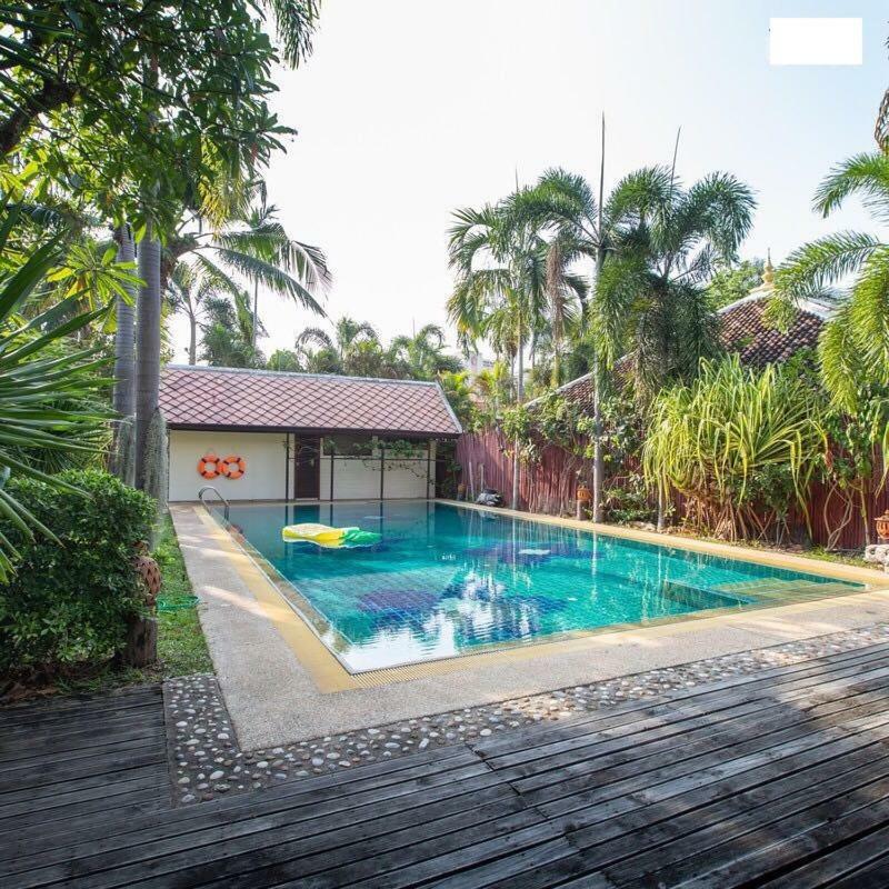 Napalai Pool Villa Resort Pattaya Buitenkant foto